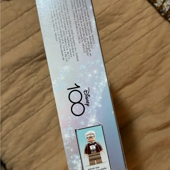 LEGO Disney 100th Anniversary Set - Picture 3 of 3